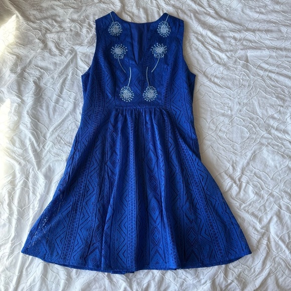 Tulle Blue Mini V-Neck Dandelion Sleeveless Dress with Pockets Lace Material - Picture 3 of 13